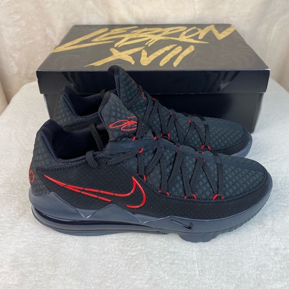 Nike Lebron XVII  17 Low ‘Bred’ Black Red - Picture 6 of 7